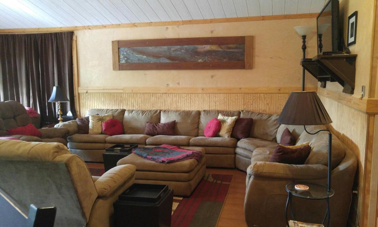 The Perry Riverhouse แบสทร็อป ภายนอก รูปภาพ